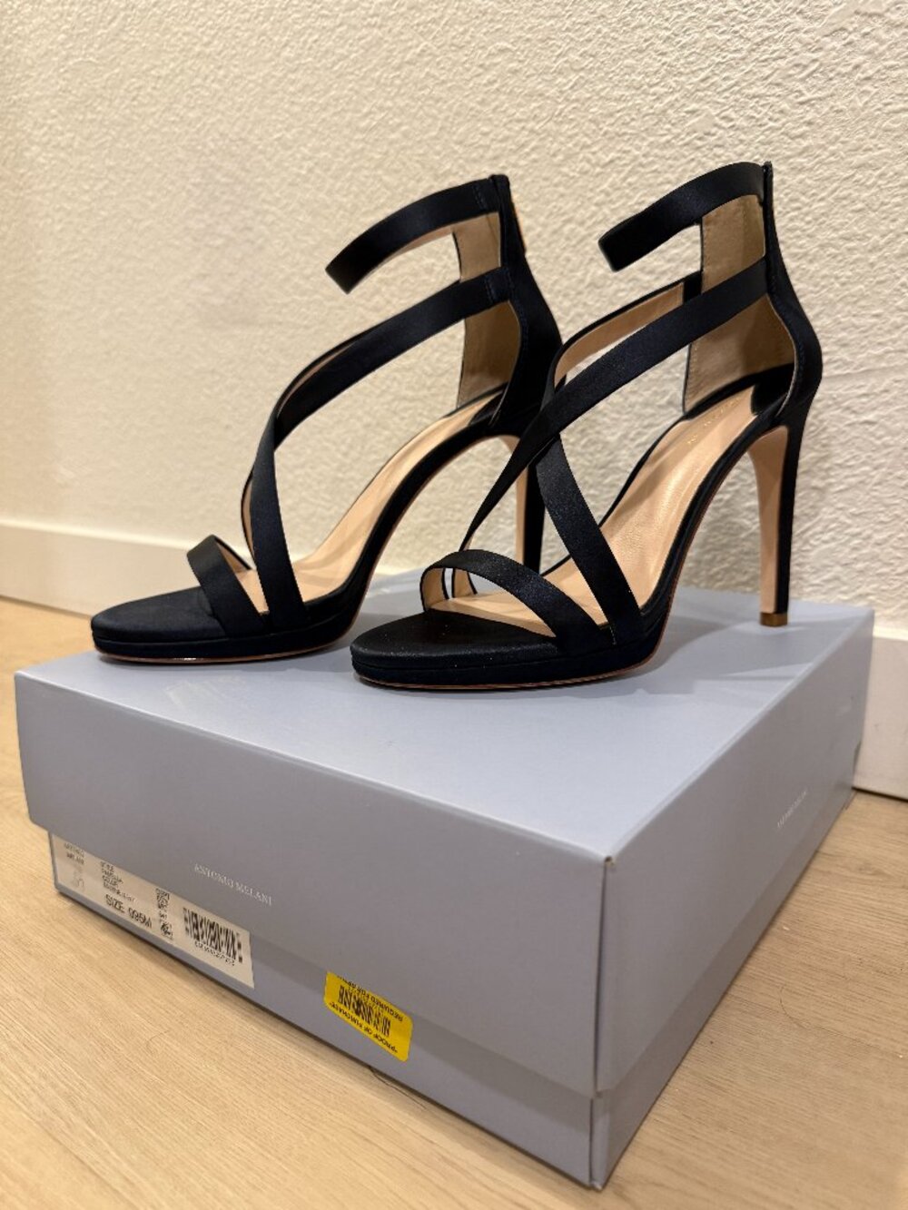 Marine Navy Antonio Melani Pamella Heels - Size 9.5